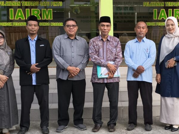 Survey Mitra LPPD Pemprov Jawa Timur di Kampus IAIRM Ngabar